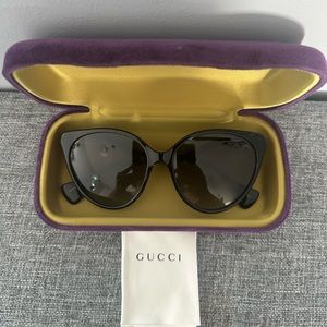 Gucci women sunglasses GG1011